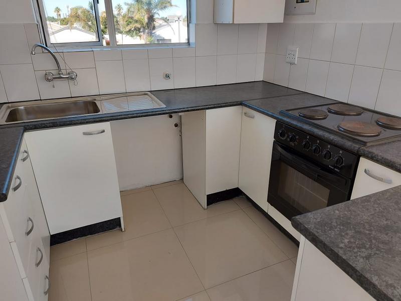 To Let 1 Bedroom Property for Rent in Goodwood Central Western Cape